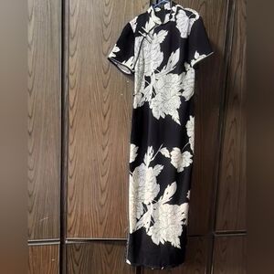 Elegant Black and White Floral Dress